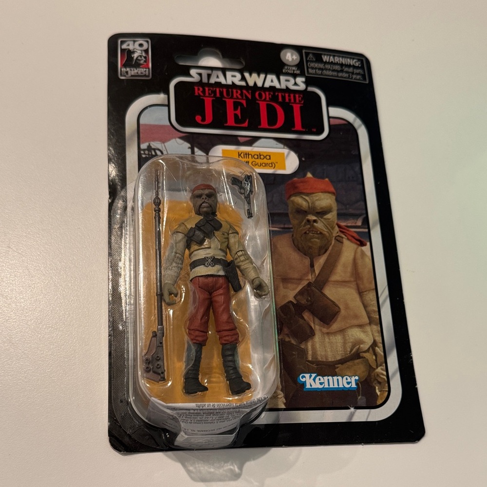 Hasbro Star Wars Return of the Jedi Kithaba Action Figure - Red, Brown, Black